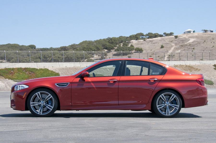  BMW M5 (F10) 2013 года  (NA) (фото 20 из 45)